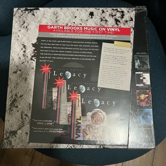 Garth Brooks Limited edition “Legacy” 7 vinyl and cd set NWT - Picture 2 of 2